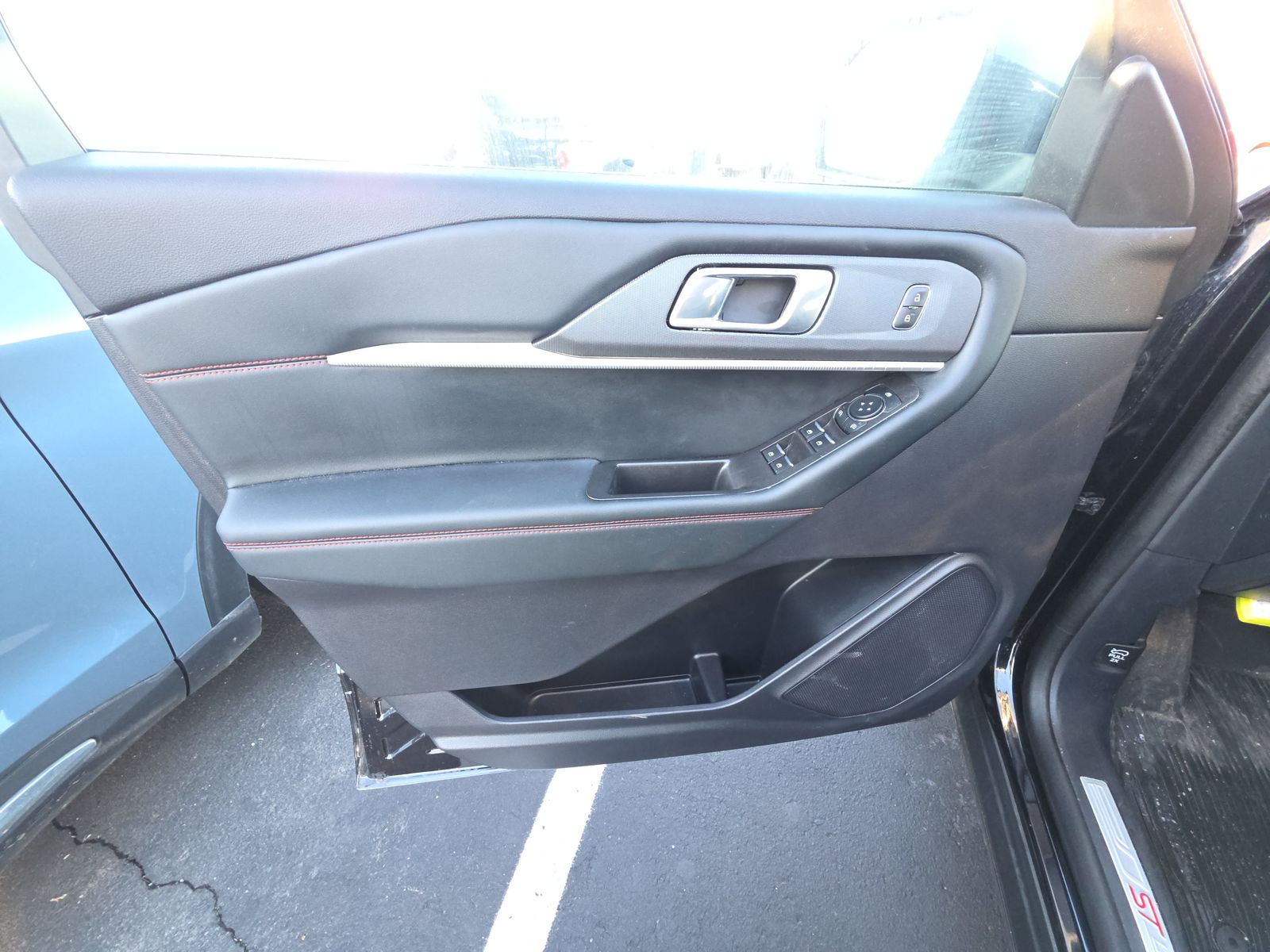 2025 Ford Explorer ST-Line AWD