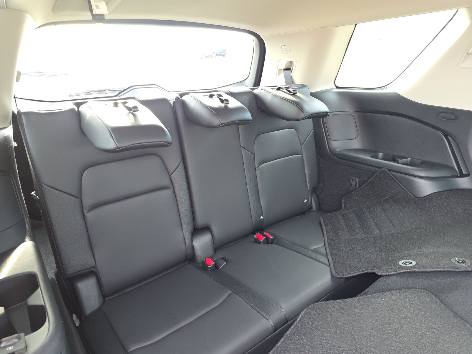 2025 Nissan Pathfinder SL AWD