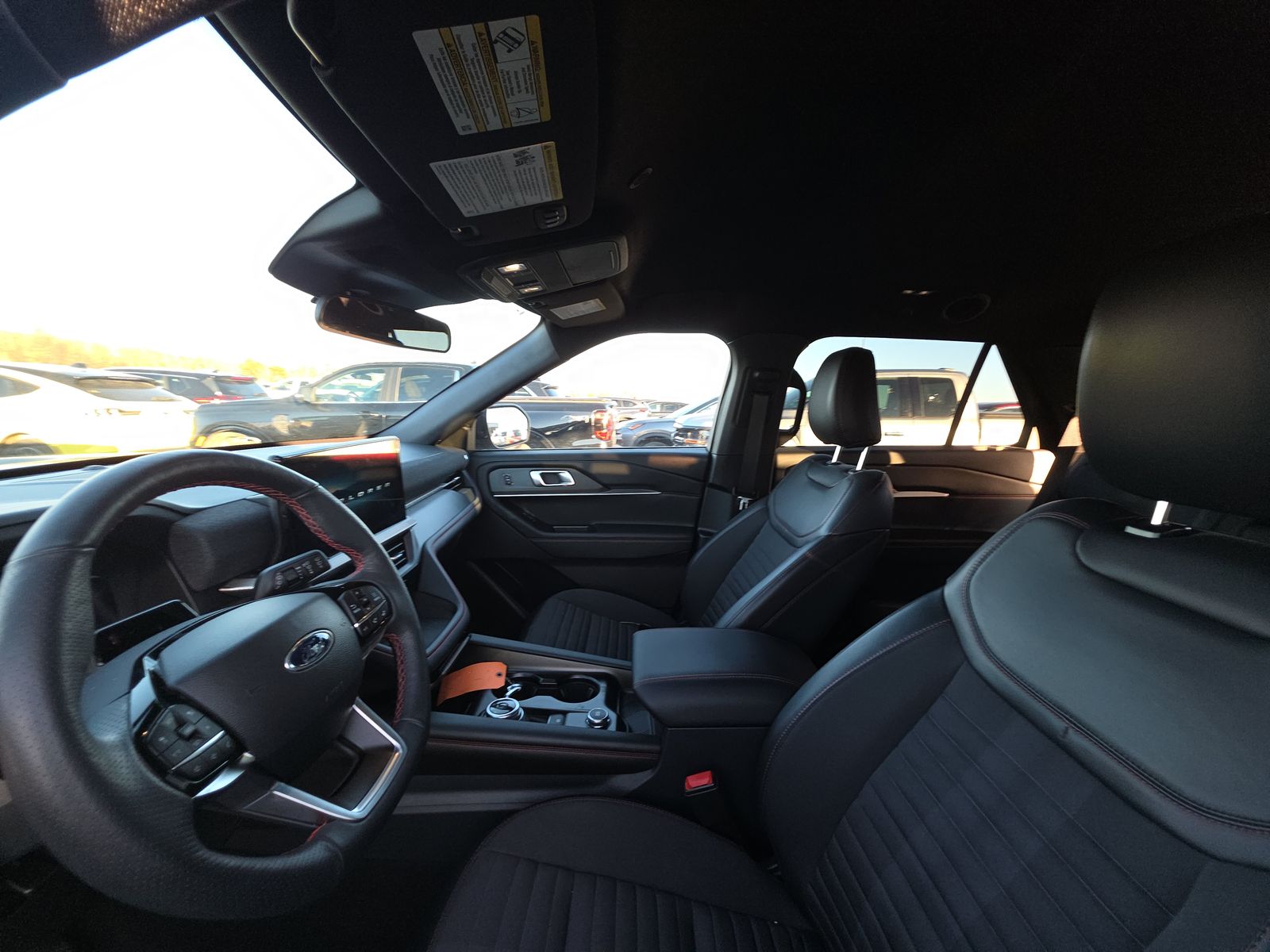 2025 Ford Explorer ST-Line FWD