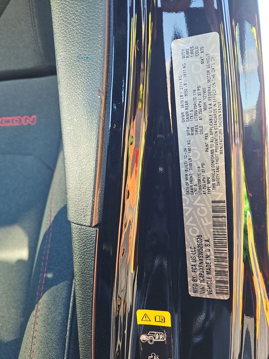 2025 Jeep Wrangler Rubicon AWD