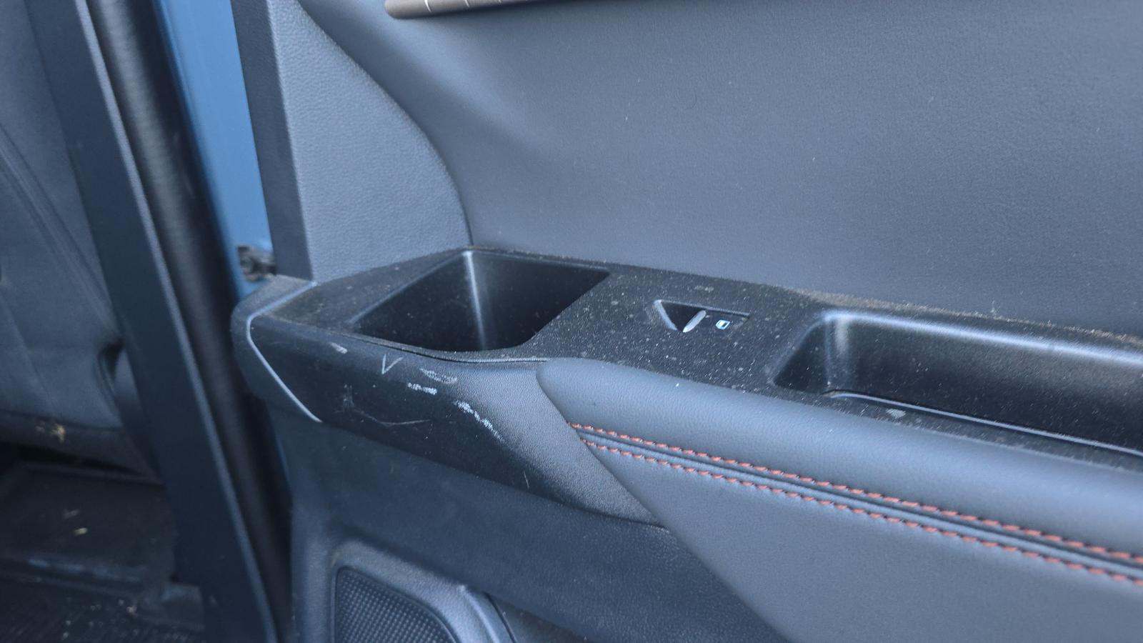 2025 Ford Explorer Active AWD