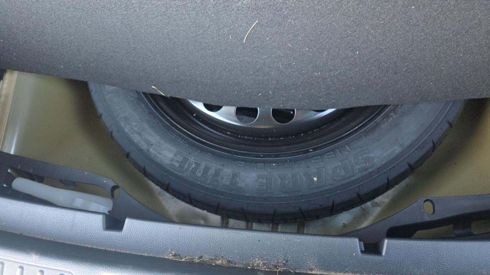 2025 Ford Explorer Active AWD