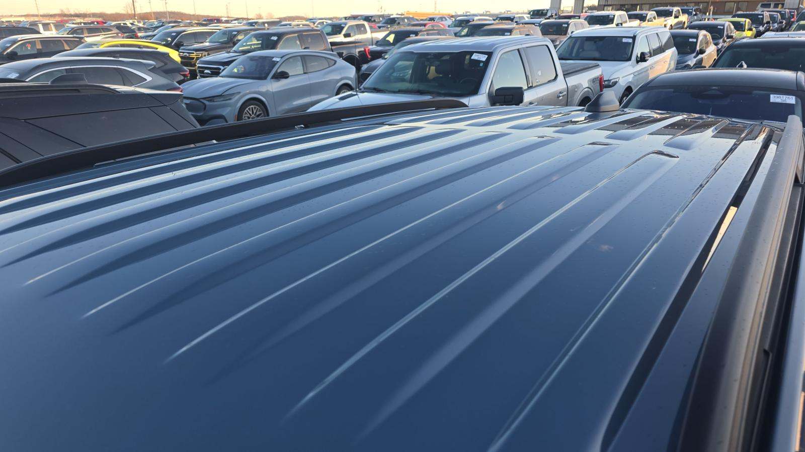 2025 Ford Explorer Active AWD