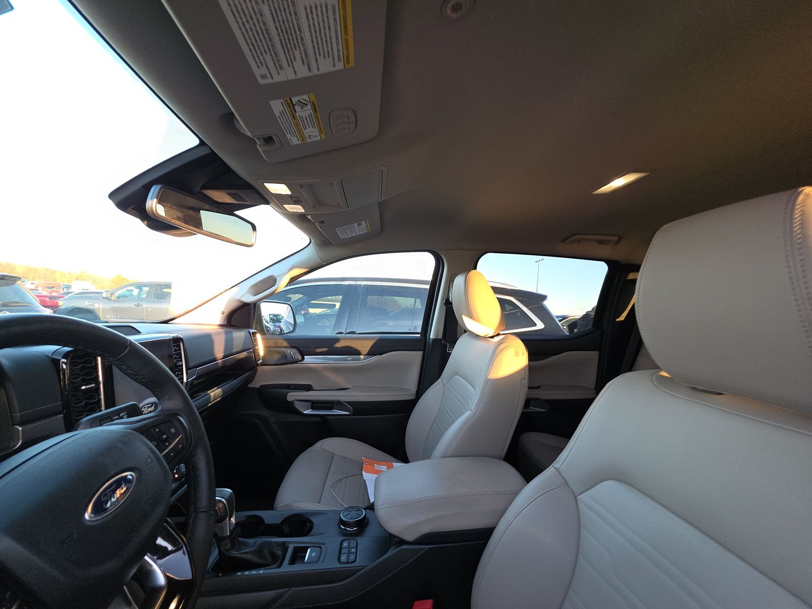 2025 Ford Ranger LARIAT AWD