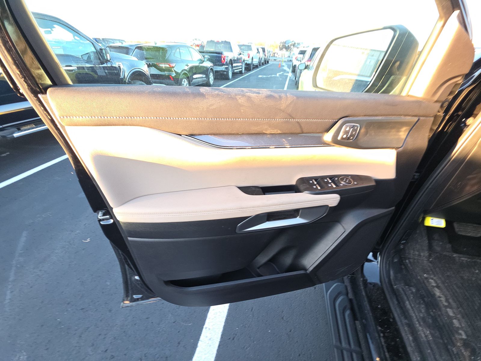 2025 Ford Ranger LARIAT AWD