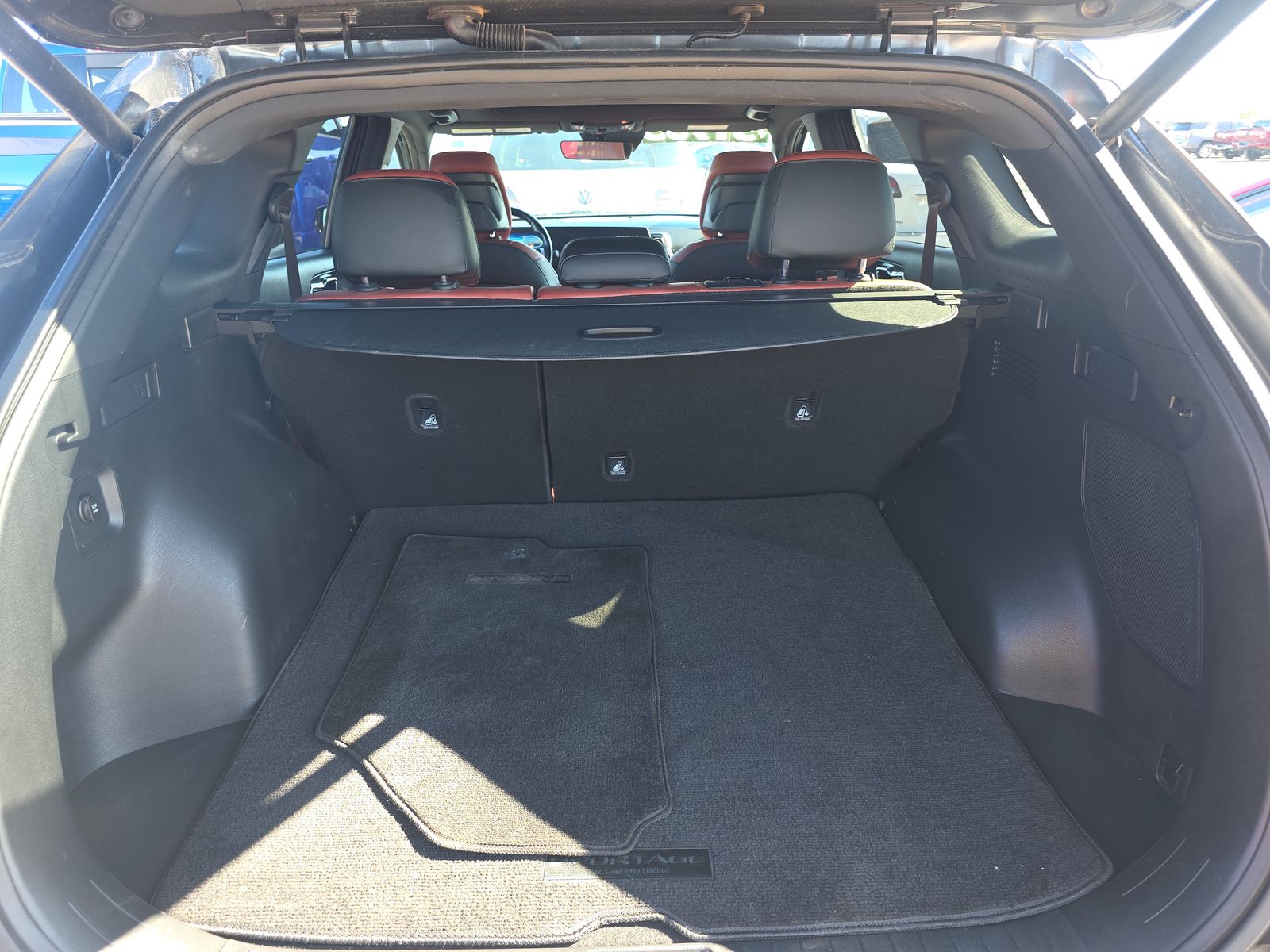 2024 Kia Sportage SX FWD