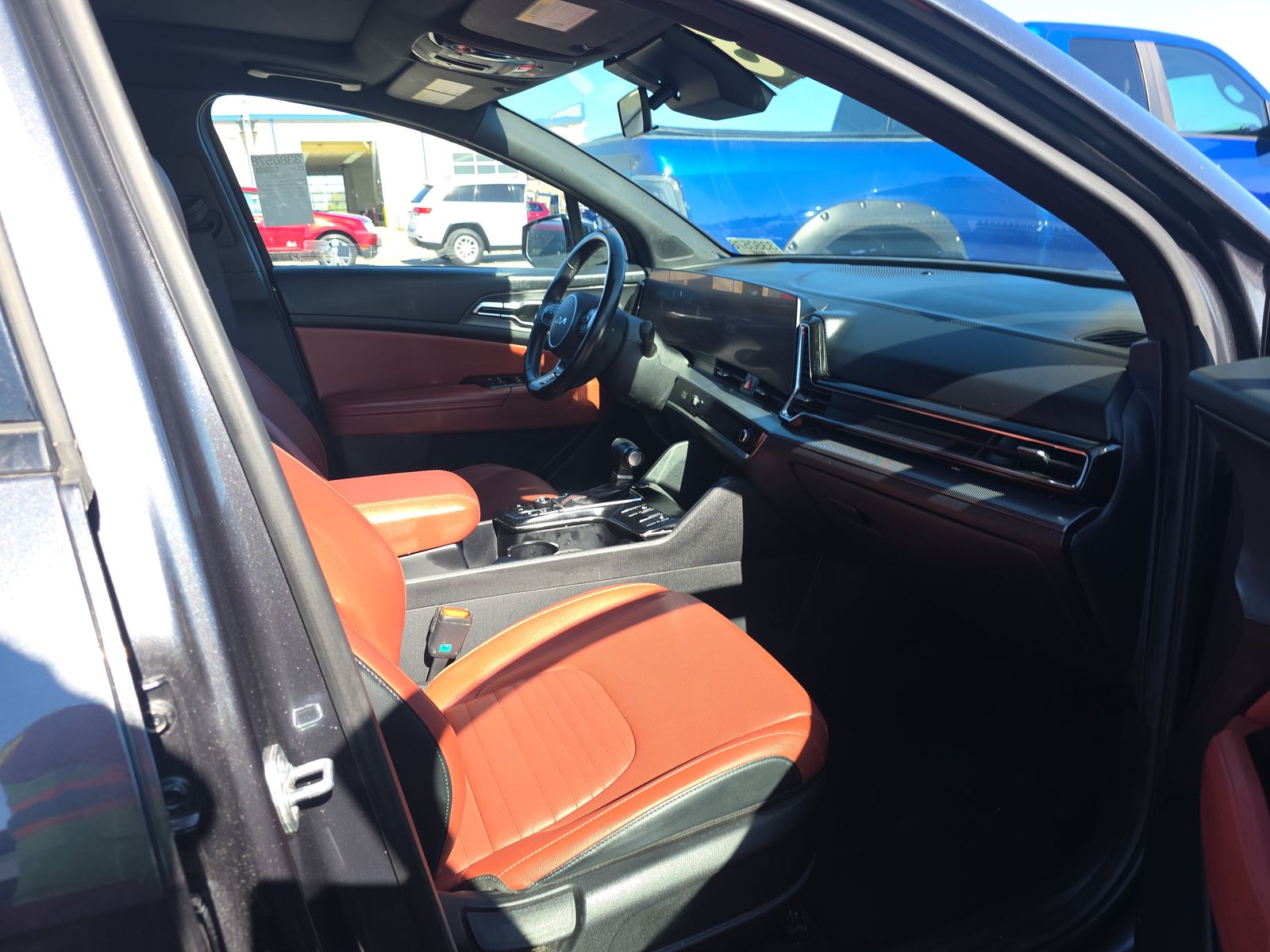 2024 Kia Sportage SX FWD