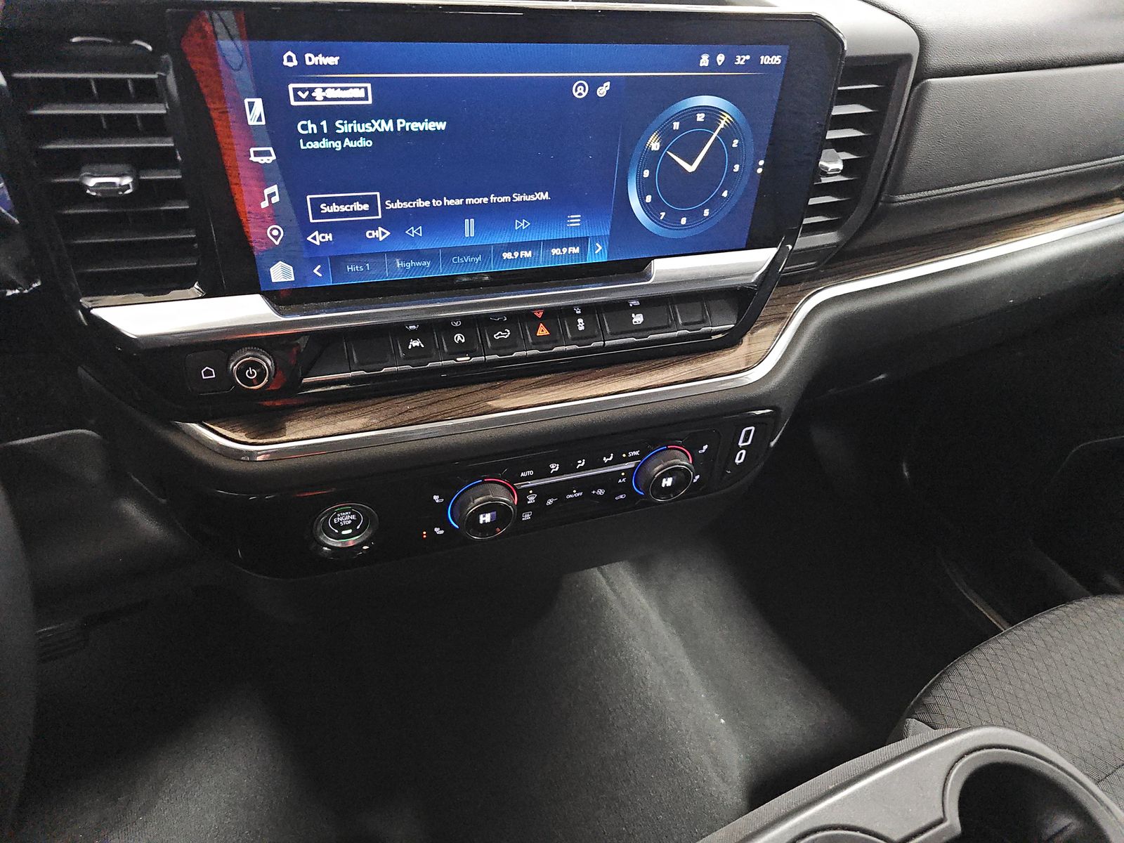 2023 Chevrolet Silverado 1500 LT AWD