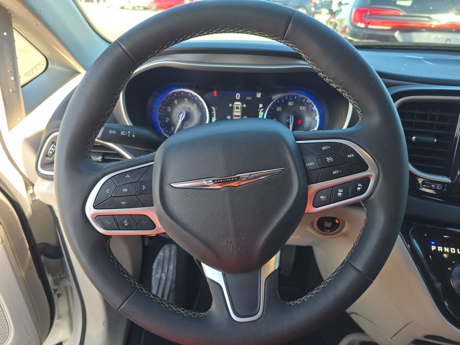 2023 Chrysler Pacifica Touring L FWD