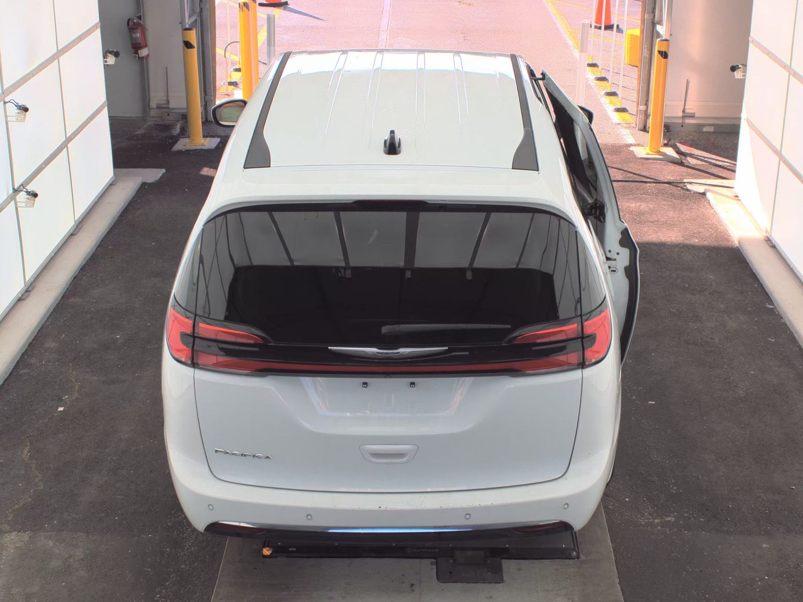 2023 Chrysler Pacifica Touring L FWD