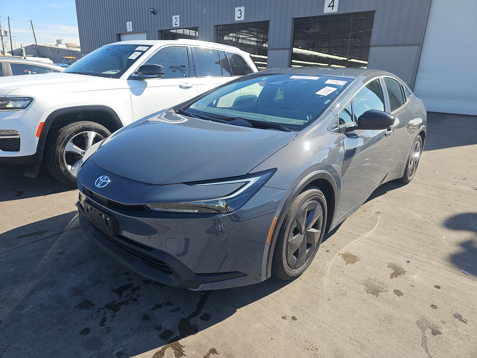 2025 Toyota Prius LE FWD