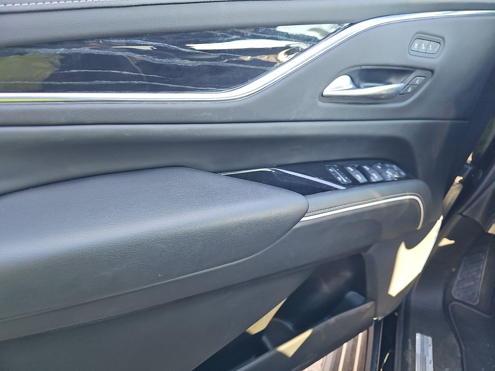 2023 Cadillac Escalade ESV Sport AWD