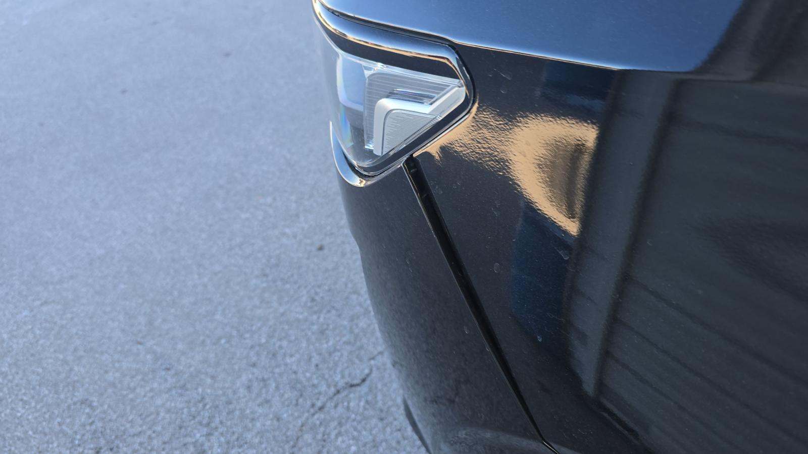 2023 Cadillac Escalade ESV Sport AWD