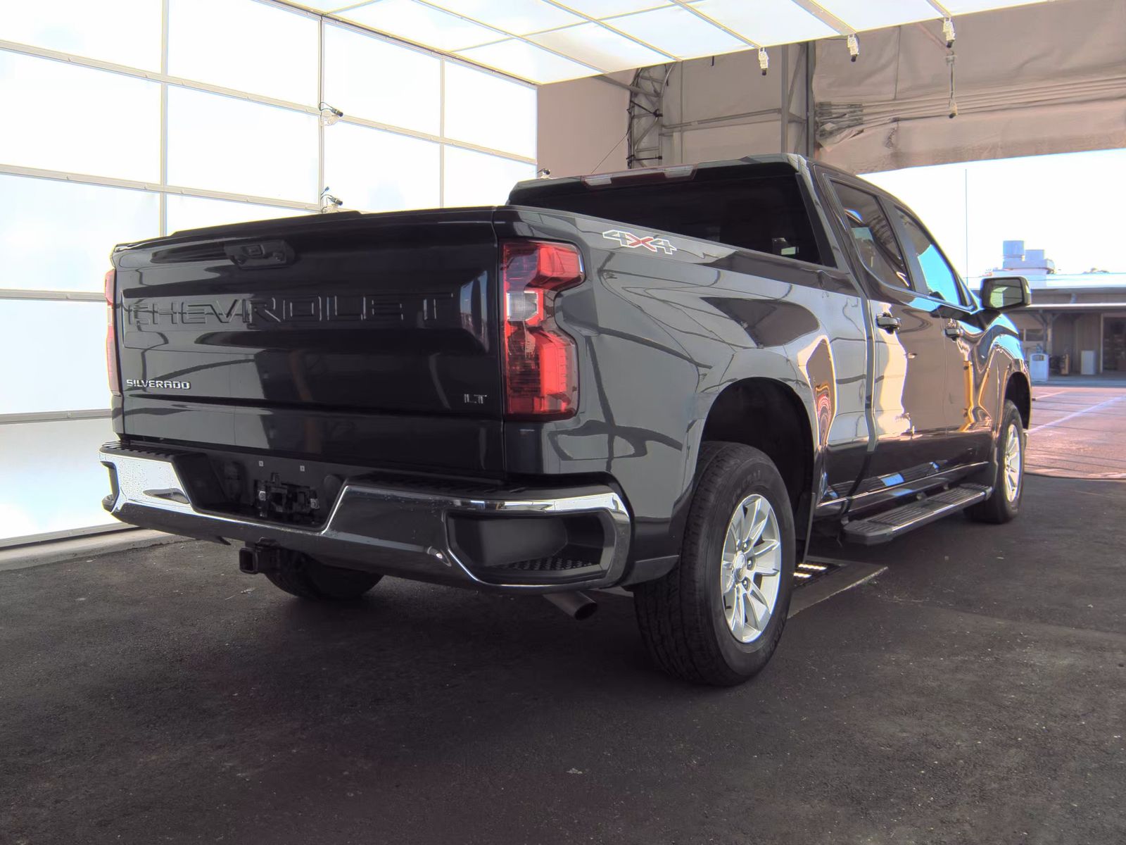 2023 Chevrolet Silverado 1500 LT AWD