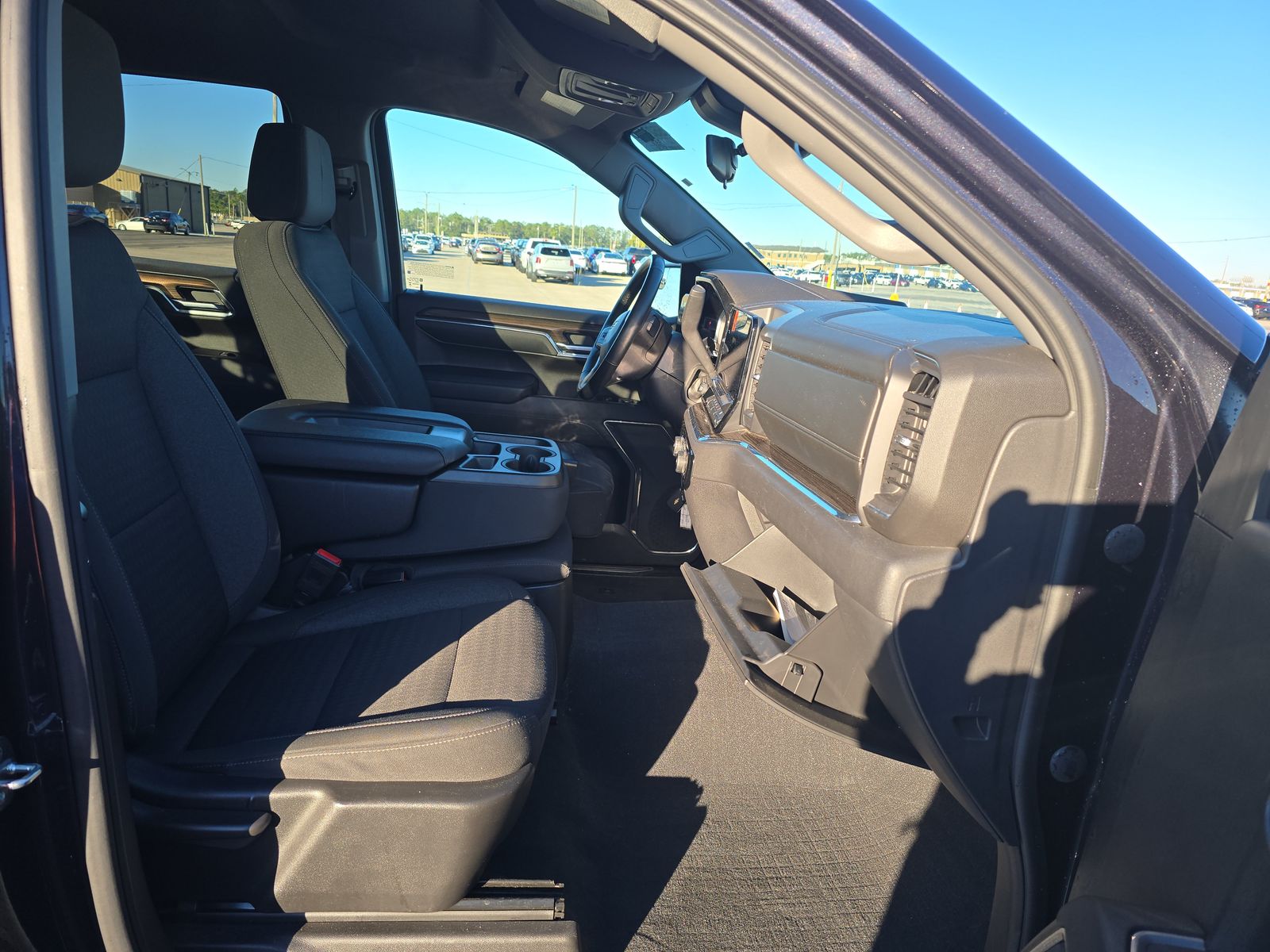 2023 Chevrolet Silverado 1500 LT AWD