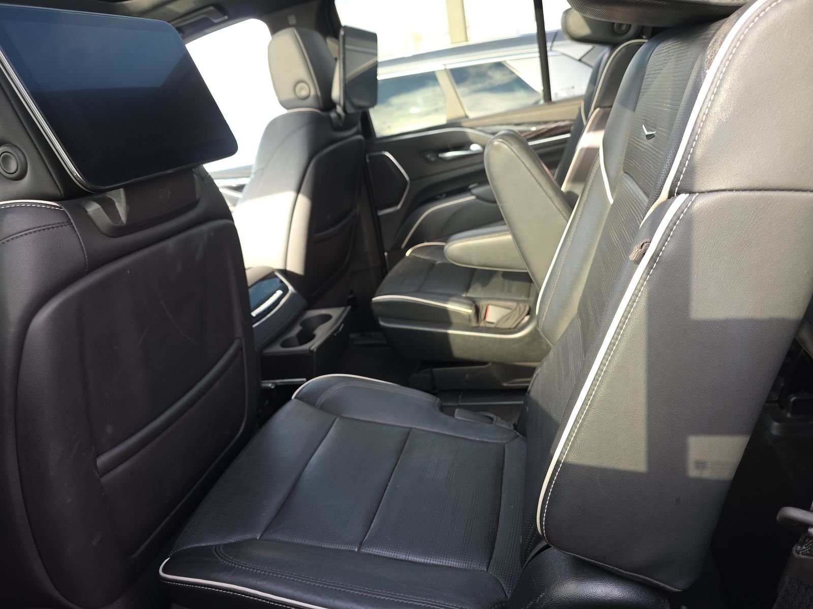 2023 Cadillac Escalade Sport AWD