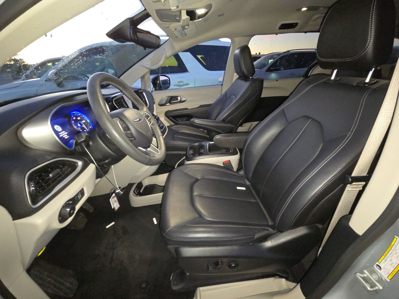 2024 Chrysler Pacifica Touring L FWD