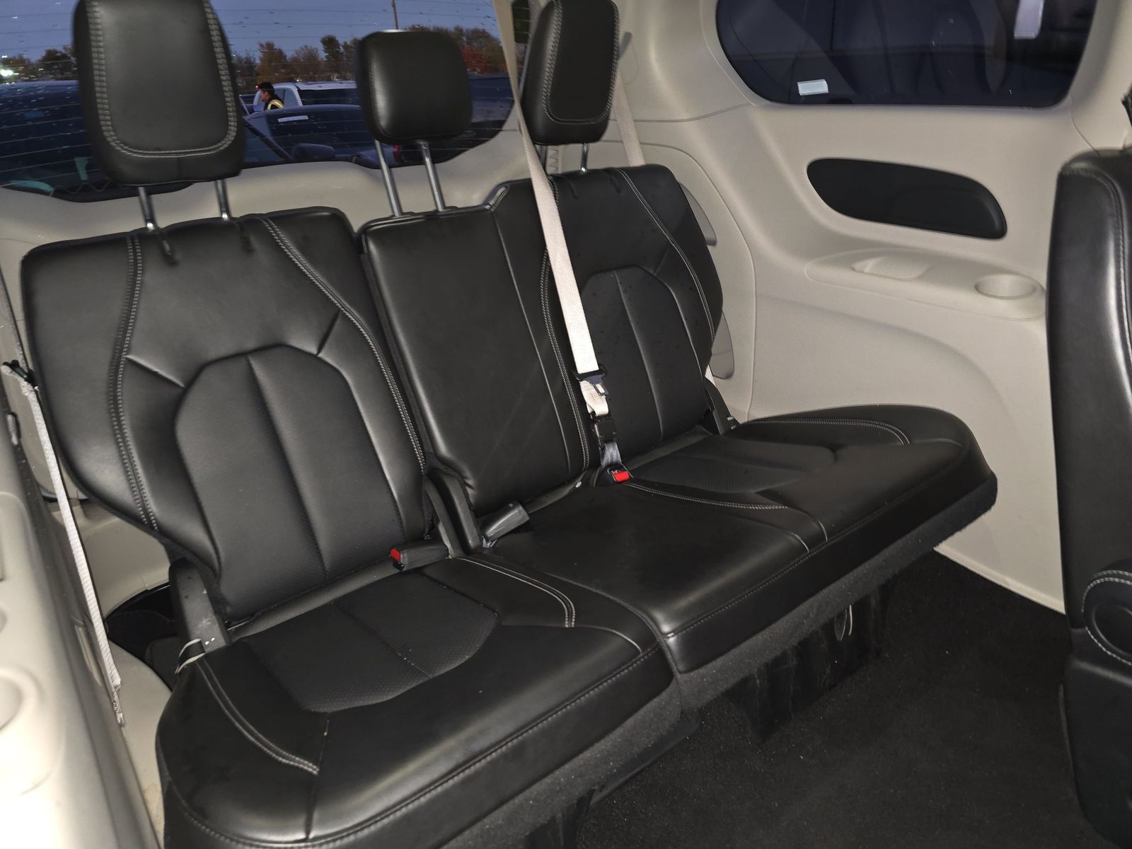 2024 Chrysler Pacifica Touring L FWD