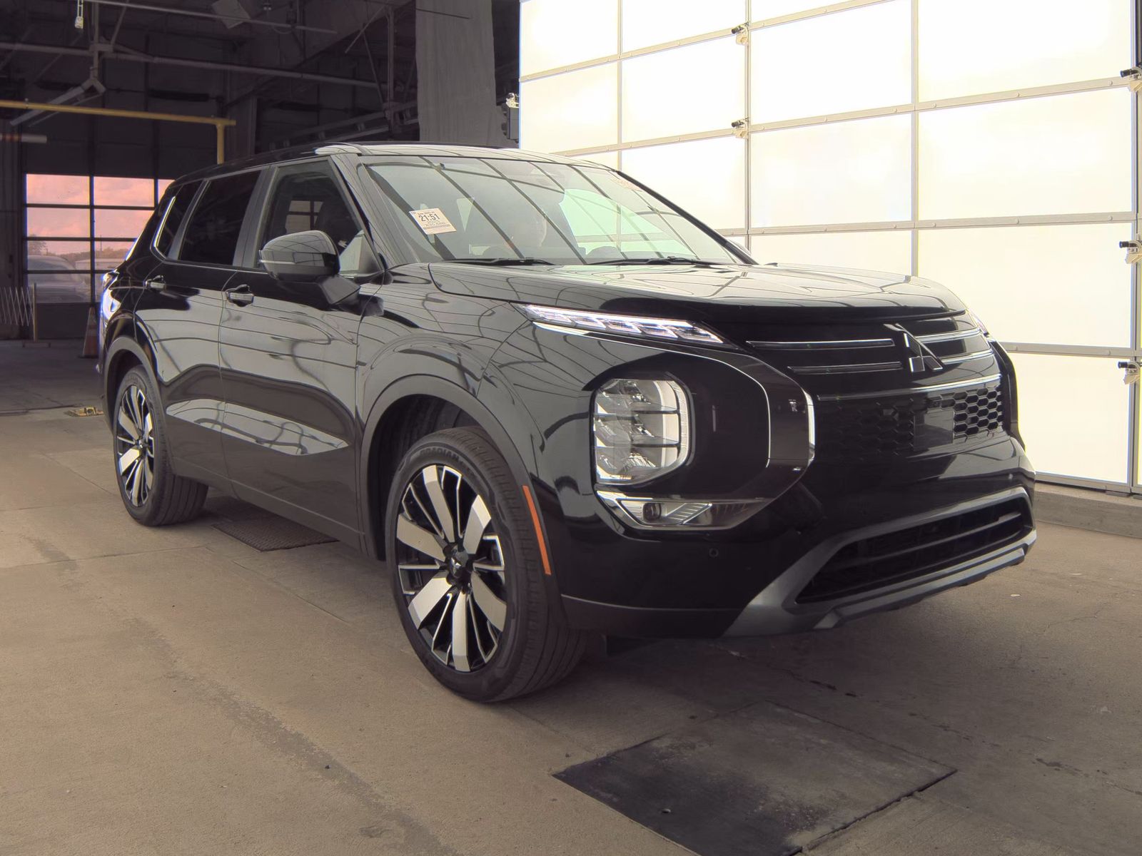 2025 Mitsubishi Outlander SE AWD