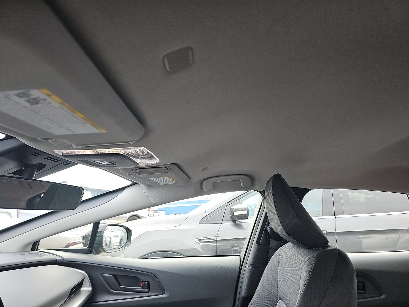 2025 Toyota Prius LE FWD