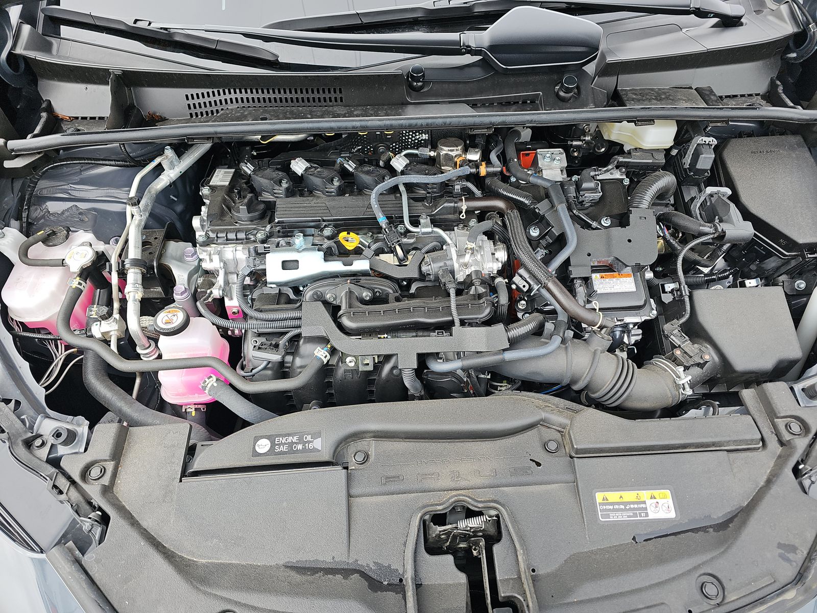 2025 Toyota Prius LE FWD