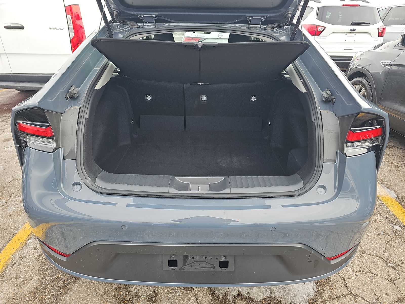 2025 Toyota Prius LE FWD