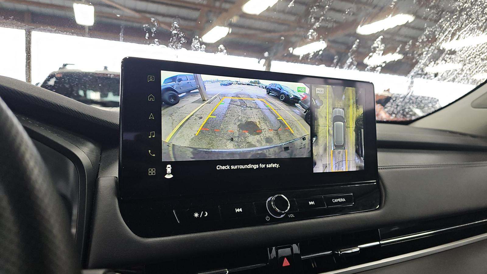 2025 Mitsubishi Outlander SE AWD