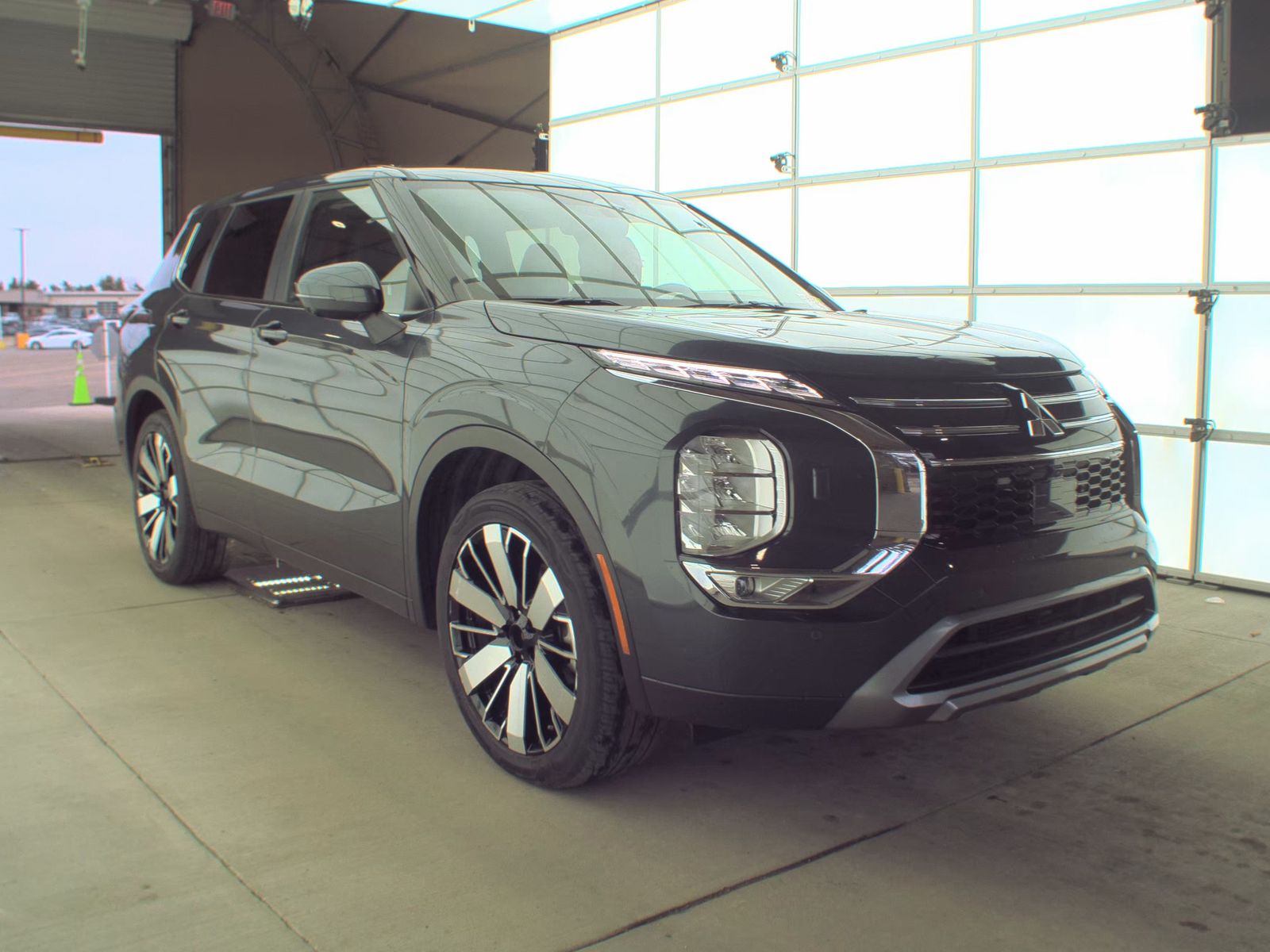 2025 Mitsubishi Outlander SE AWD