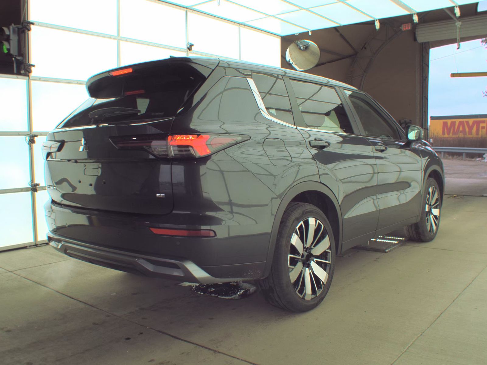 2025 Mitsubishi Outlander SE AWD