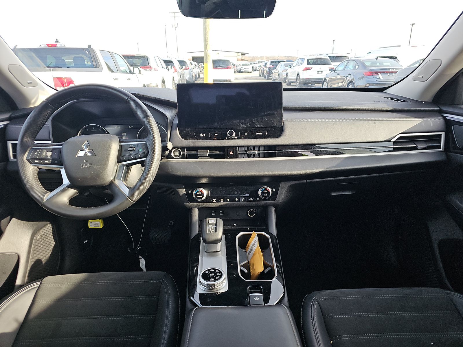 2025 Mitsubishi Outlander SE AWD