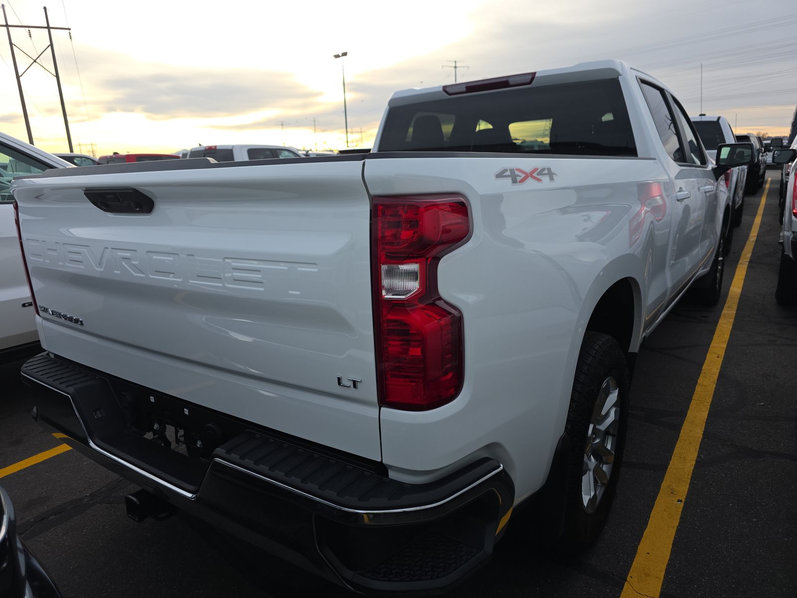 2023 Chevrolet Silverado 1500 LT AWD