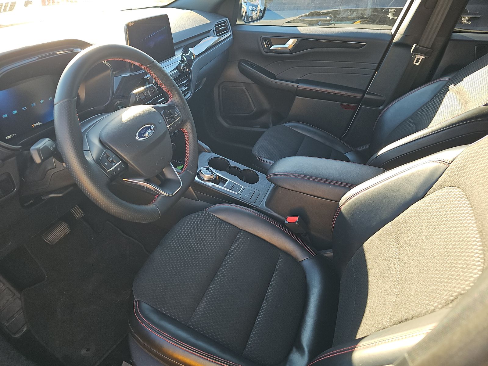 2025 Ford Escape ST-Line AWD