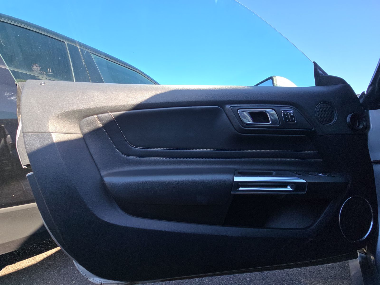 2023 Ford Mustang EcoBoost Premium RWD