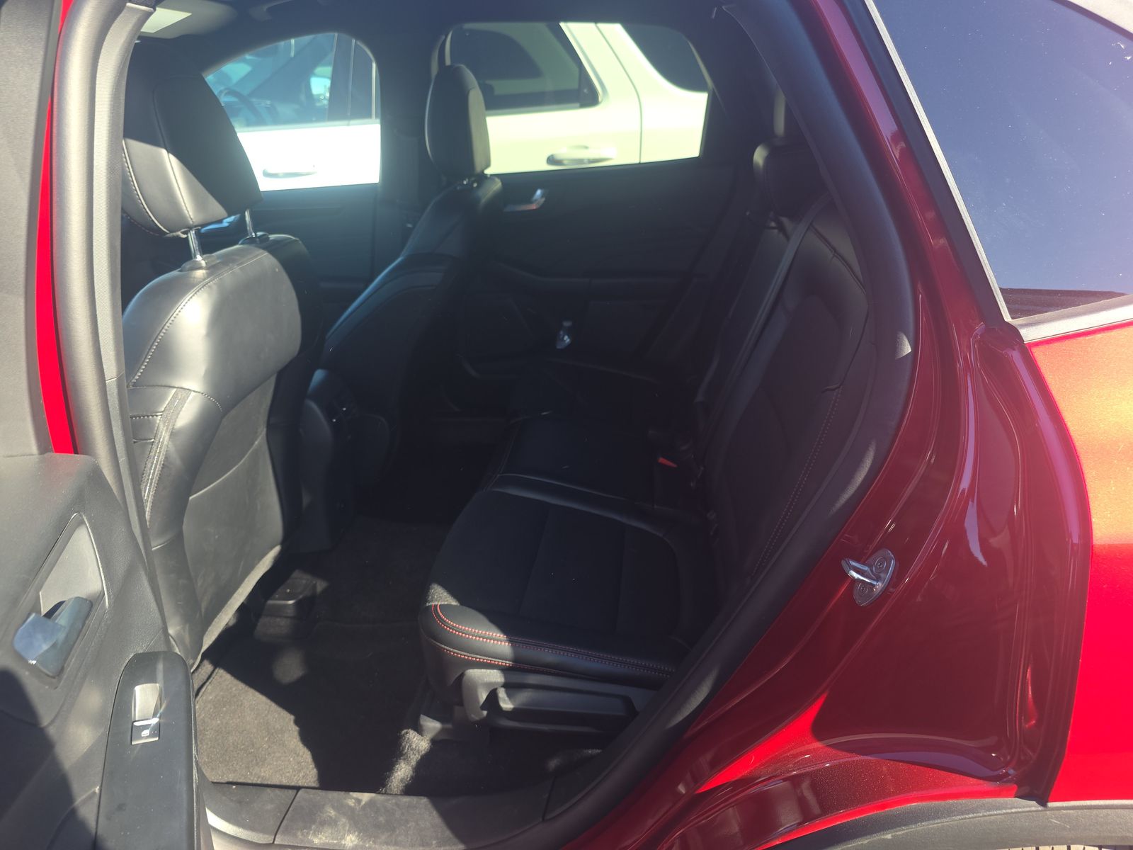 2025 Ford Escape ST-Line FWD