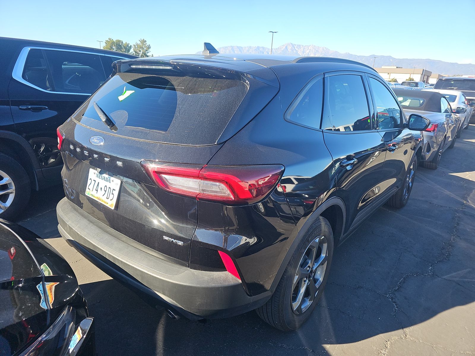 2025 Ford Escape ST-Line AWD