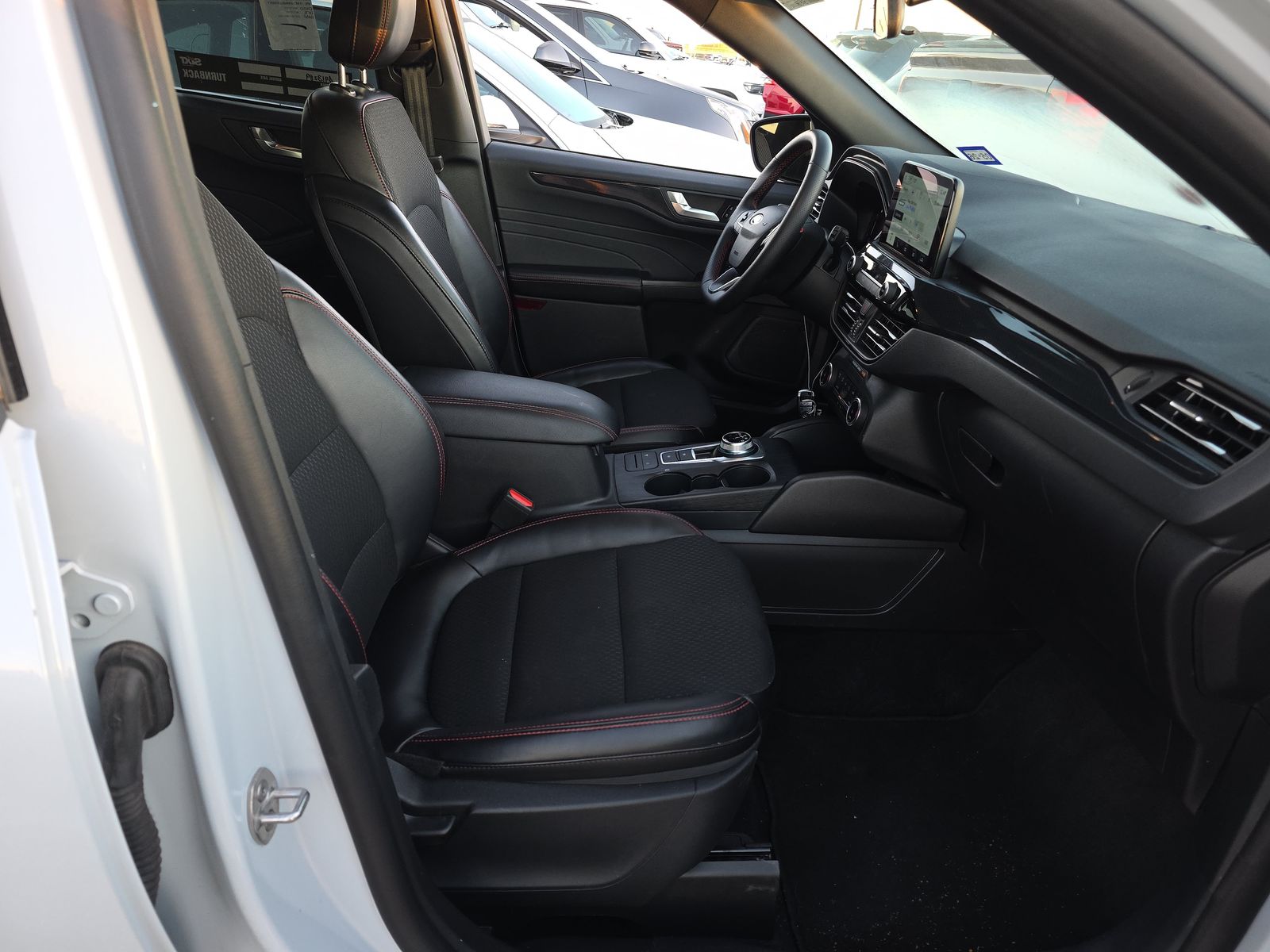 2025 Ford Escape ST-Line FWD