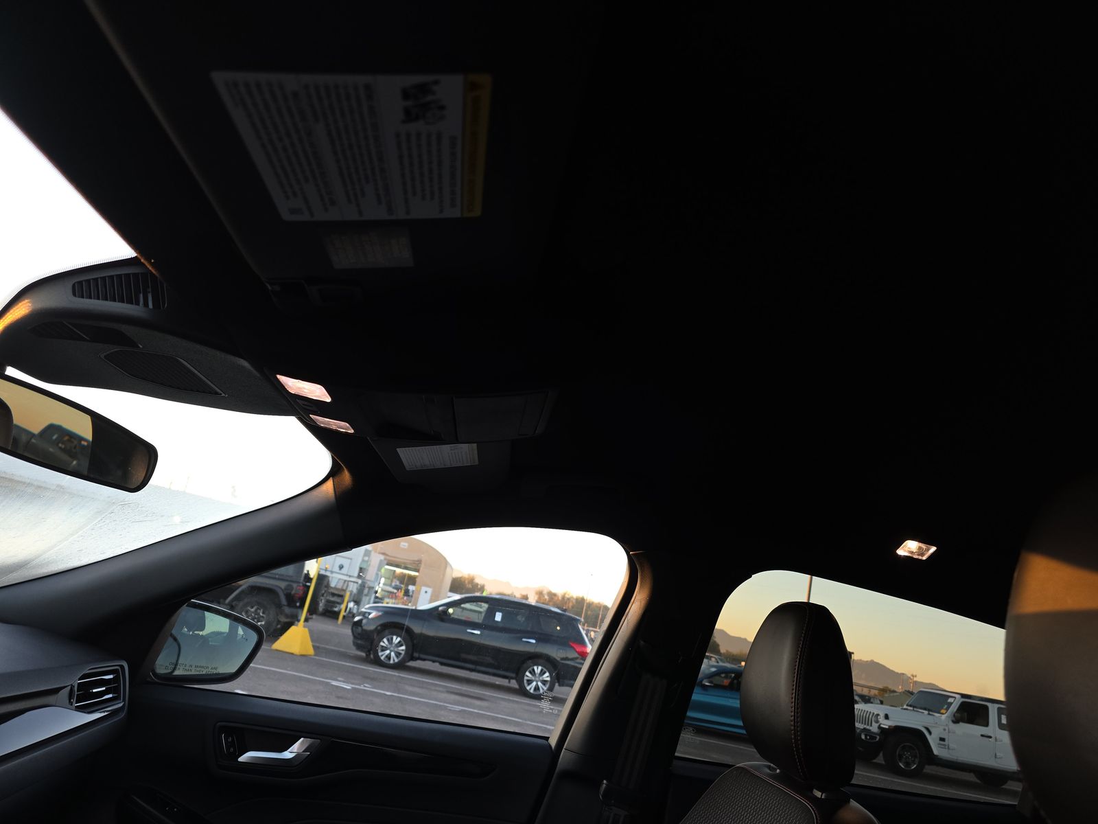 2025 Ford Escape ST-Line FWD