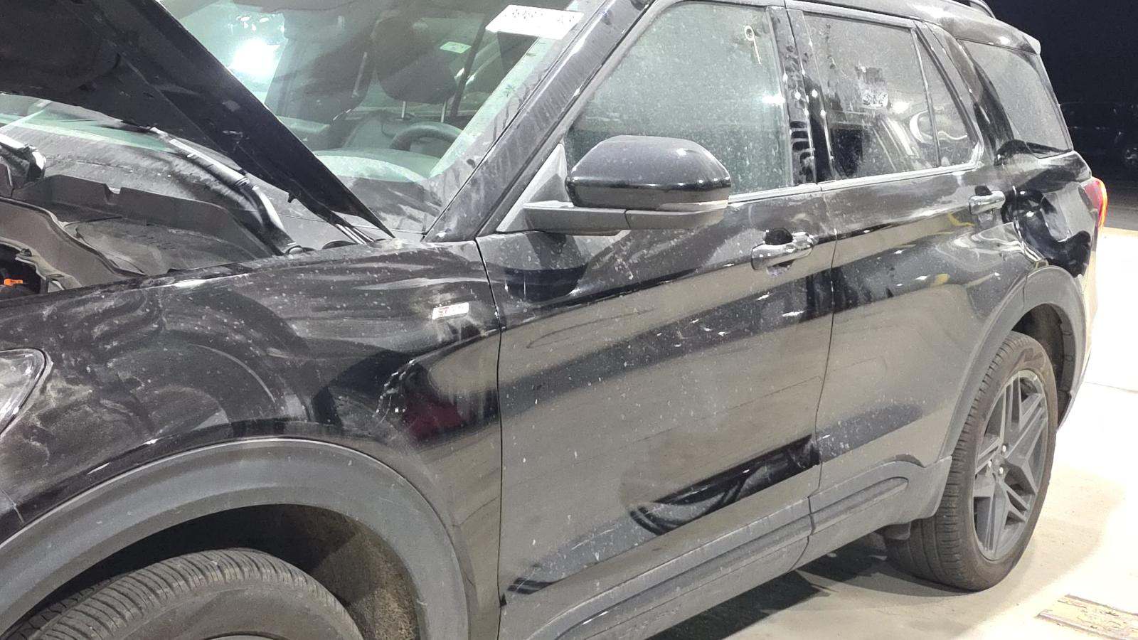 2025 Ford Explorer ST-Line AWD