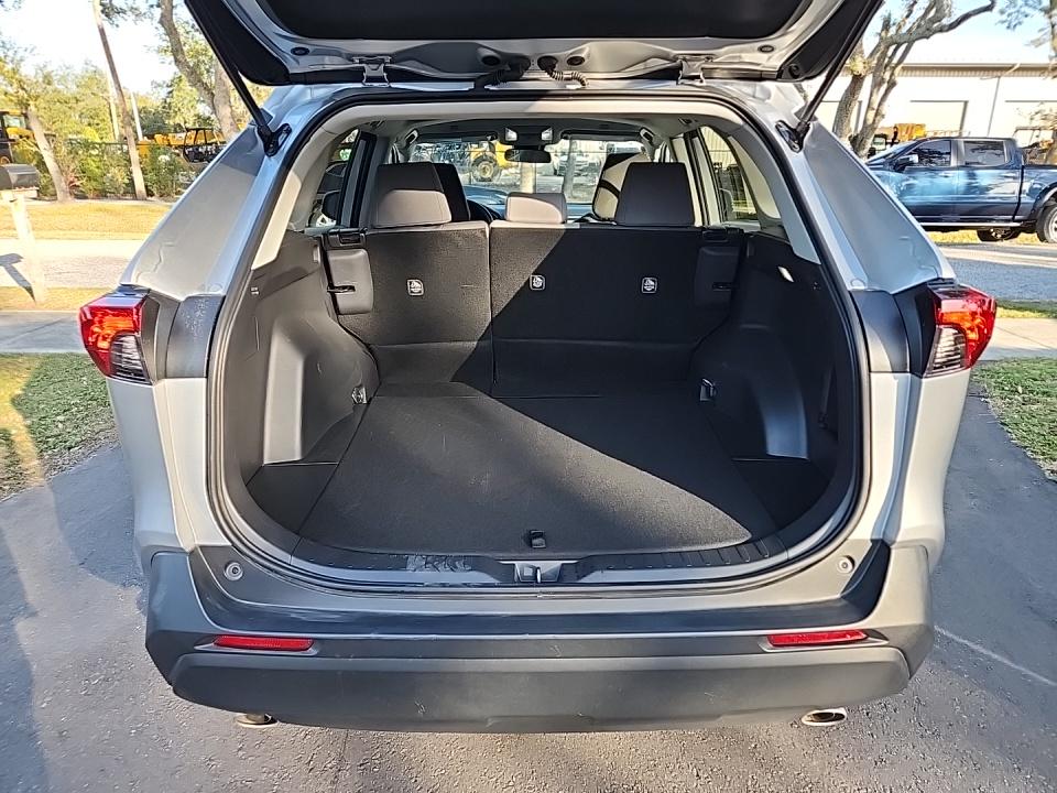 2024 Toyota RAV4 XLE FWD