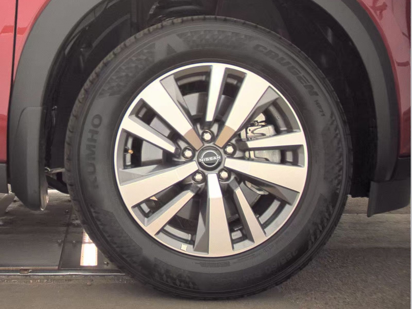 2025 Nissan Pathfinder SL AWD