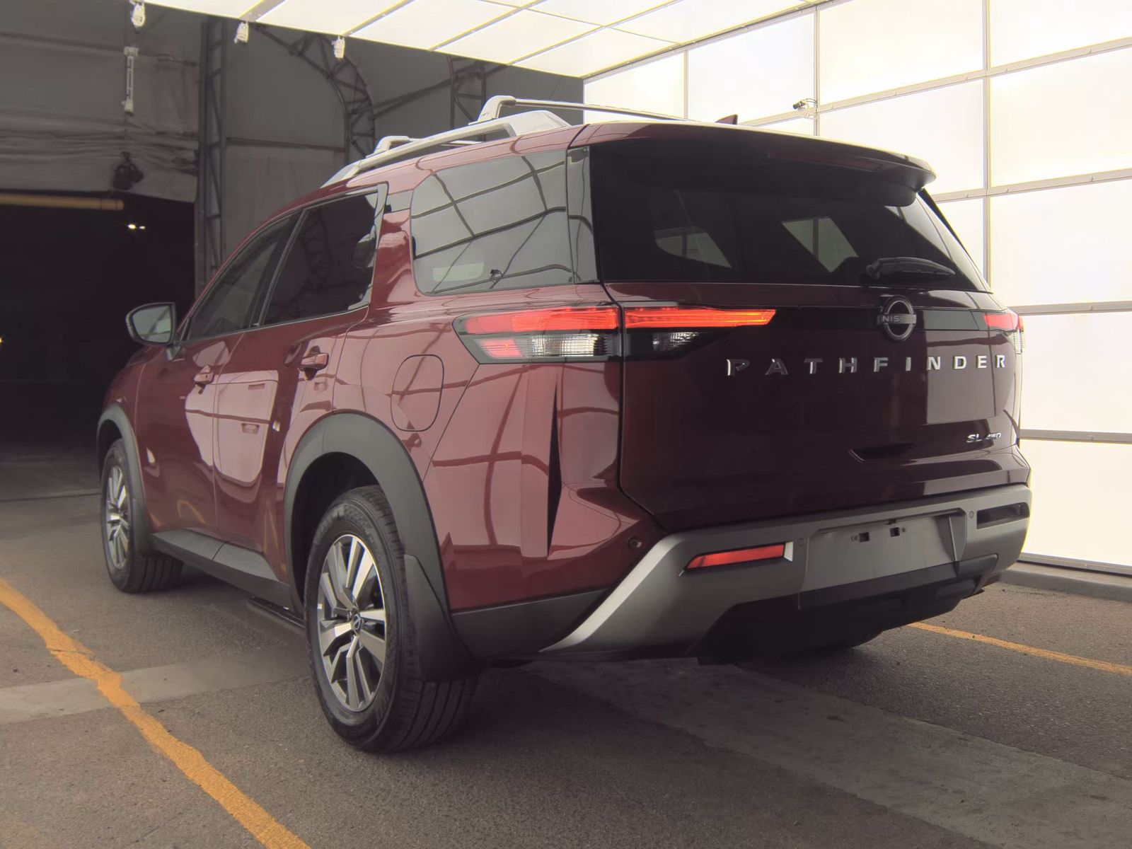 2025 Nissan Pathfinder SL AWD