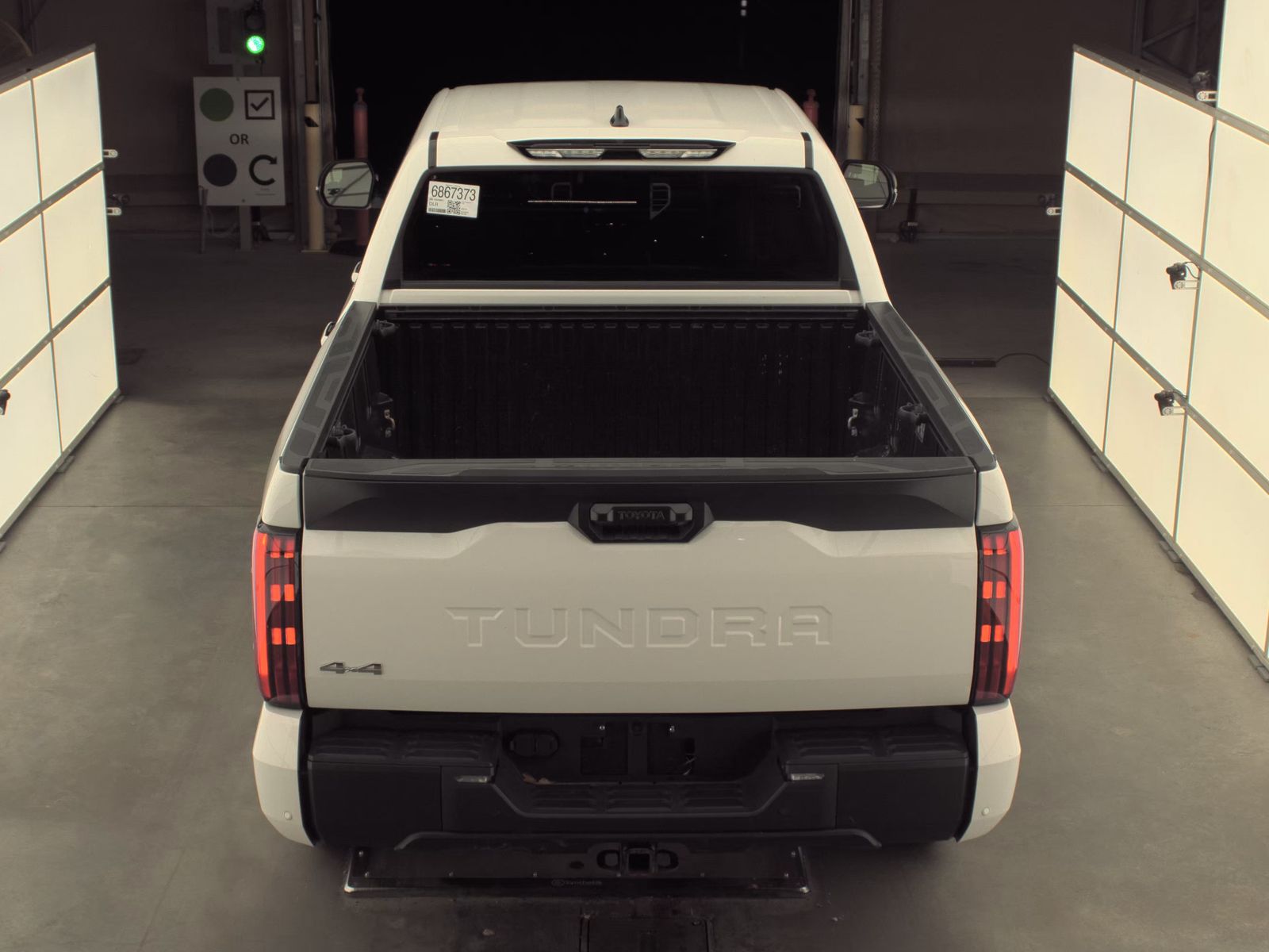 2024 Toyota Tundra SR5 AWD