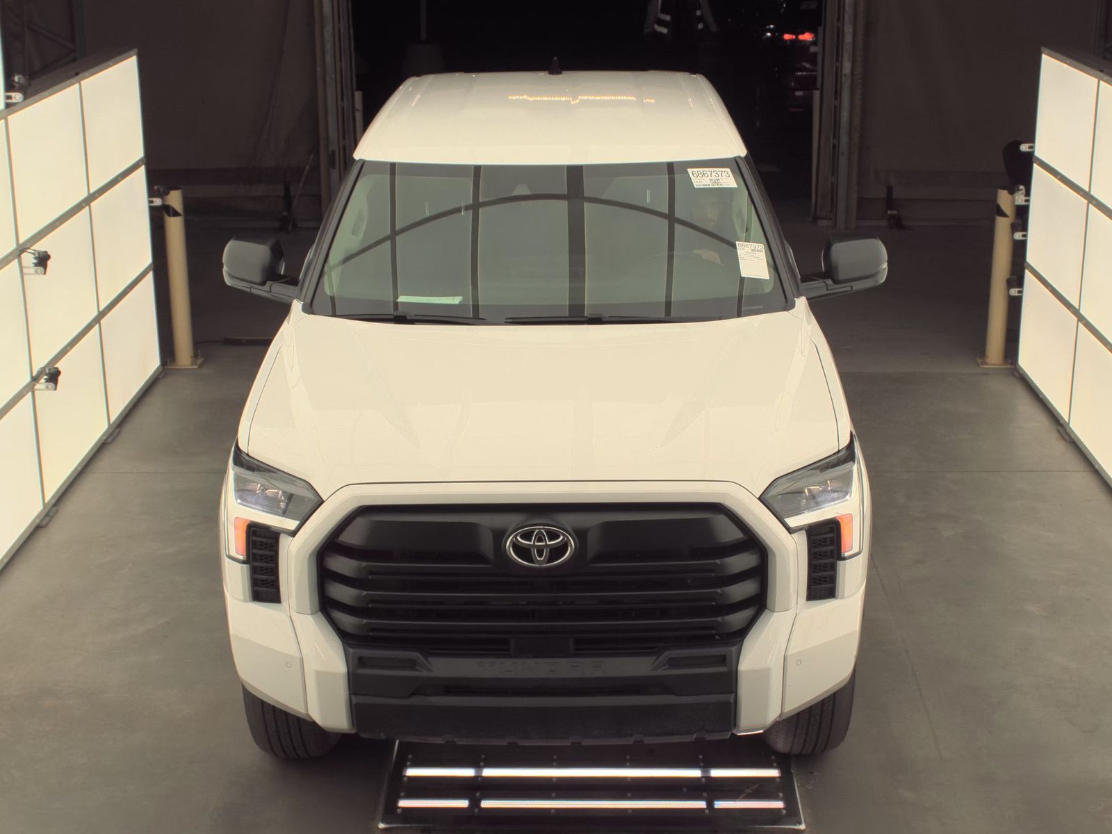 2024 Toyota Tundra SR5 AWD