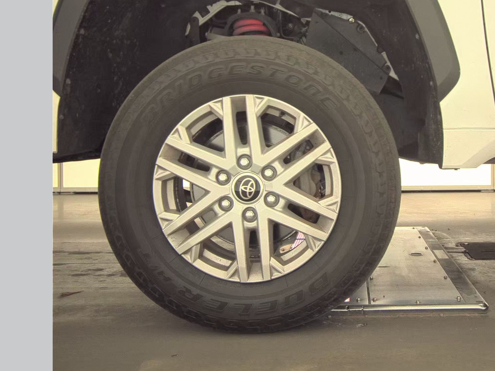 2024 Toyota Tundra SR5 AWD