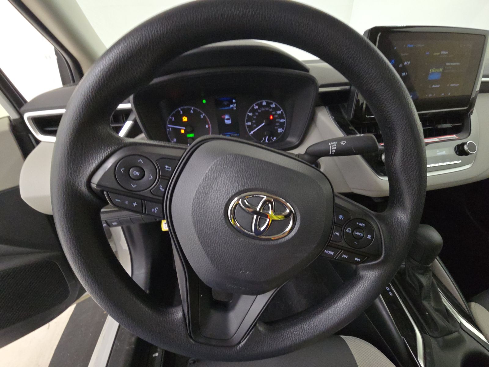 2025 Toyota Corolla Hybrid LE FWD