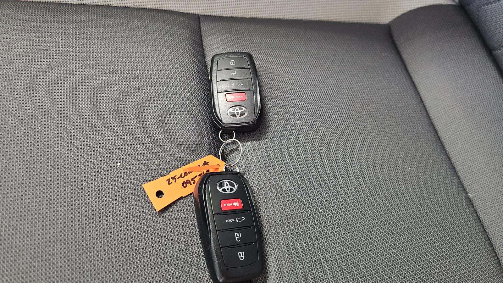 2025 Toyota Corolla Hybrid LE FWD