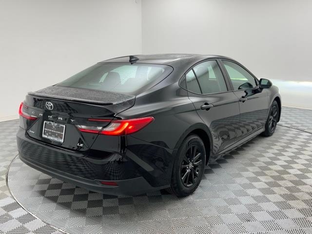 2025 Toyota Camry LE FWD