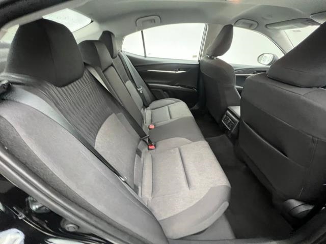 2025 Toyota Camry LE FWD