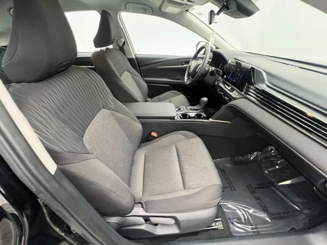 2025 Toyota Camry LE FWD