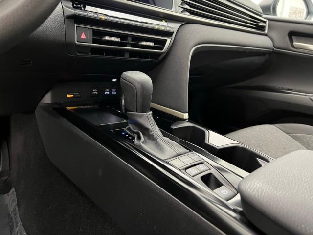 2025 Toyota Camry LE FWD